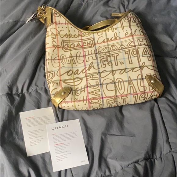 NWT Gold graffiti Coach purse - Picture 3 of 4